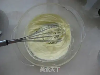 Make A flower of pretzels step 2