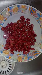 Make Sphinx, peanuts, tatter soup step 1