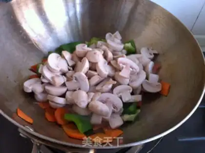 Make Eggs fried with mushrooms step 8