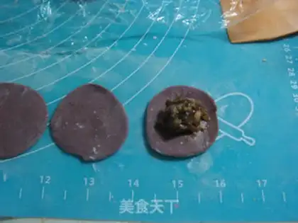 Make violet steam step 11