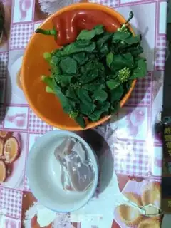 Make Blue mustard step 0