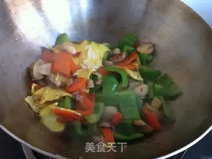 Make Eggs fried with mushrooms step 11