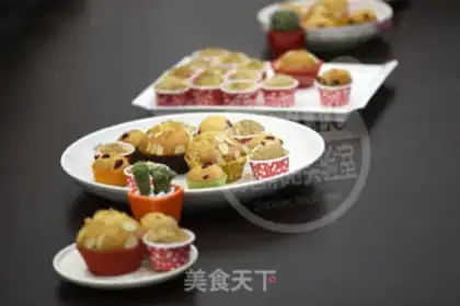 Make Heavy-oil cupcakes step 8