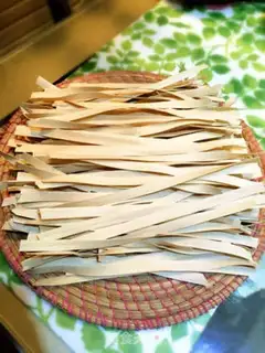 Make Homemade semi-hand noodles step 5