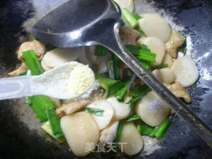 Make Garlic intestines step 10