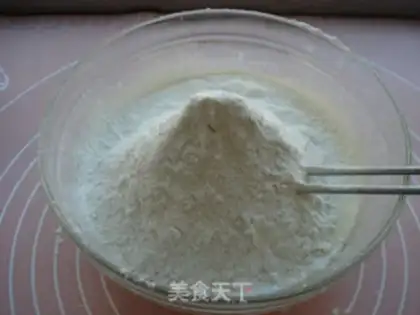 Make Banana walnut marfin step 4
