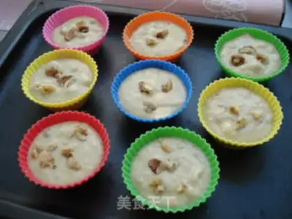 Make Banana walnut marfin step 7