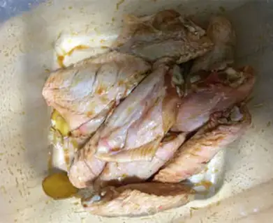 Make Tasty chicken wings step 6