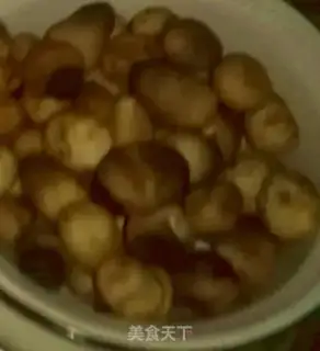 Make Pelican mushrooms step 2