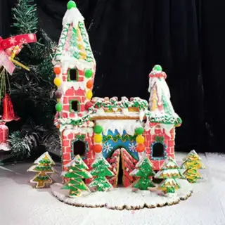 Make The castle gingerbread house step 13