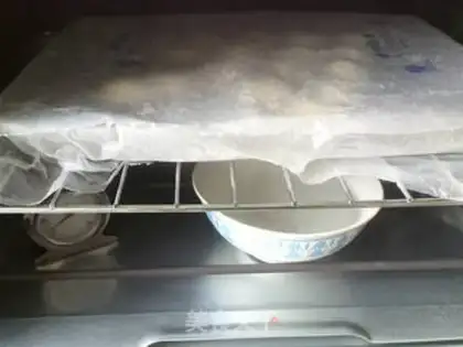 Make Christmas bread step 9