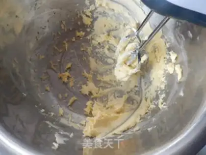 Make Christmas frosting cookies step 1