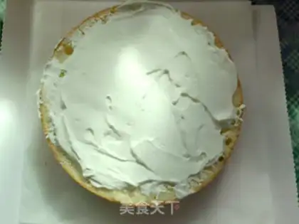Make Strawberry birthday cake step 19