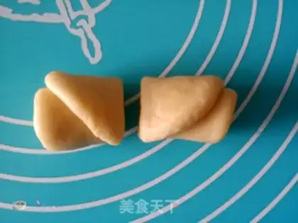 Make Light cream snack step 8