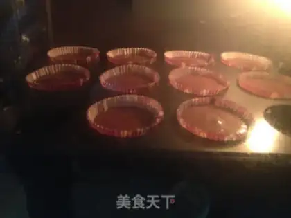 Make Christmas lava cake step 9
