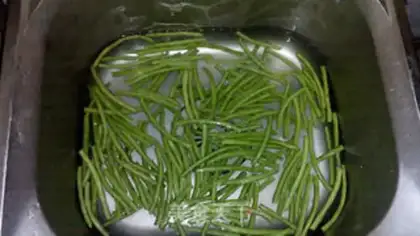 Make Spaghetti beans step 6