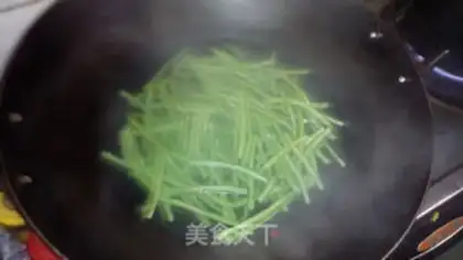 Make Spaghetti beans step 7
