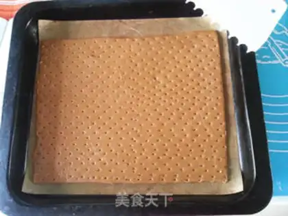 Make Christmas gingerbread house step 7