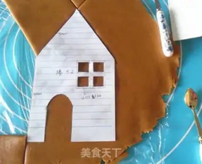 Make Christmas gingerbread house step 8
