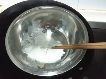 Make Christmas gingerbread house step 10
