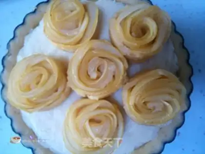 Make Flower apple pie step 15