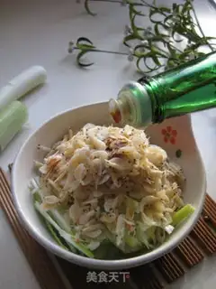 Make Shrimp skin with onions step 4