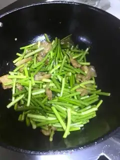 Make Garlic fried meat step 9
