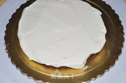 Make Christmas Snowman naked cake step 11