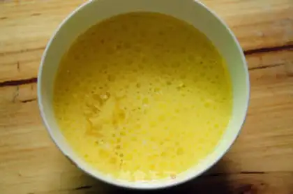 Make Banana marfin cake step 2