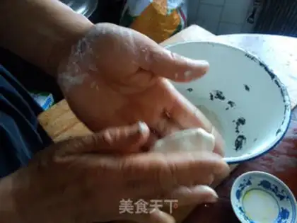 Make Sow dumplings step 3