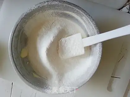 Make Christmas Snowman step 4