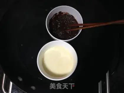 Make Skull cake step 6