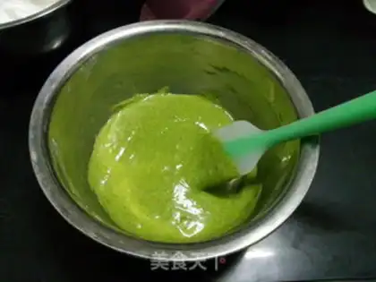 Make Christmas tree cake step 4