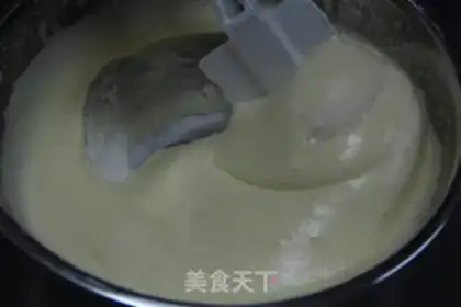 Make Orange honey cake step 4