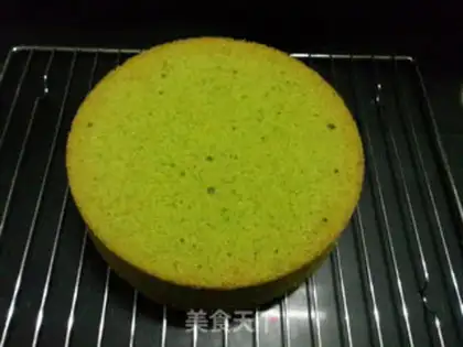 Make Christmas tree cake step 11