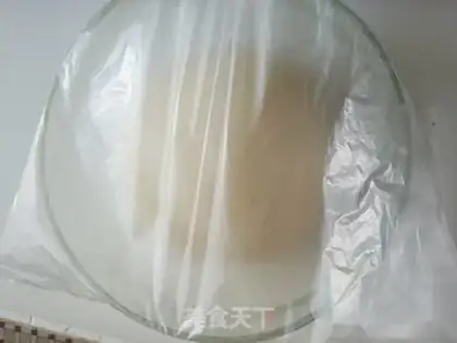 Make Christmas bread step 6