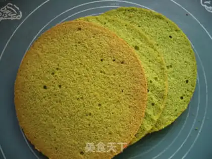 Make Christmas tree cake step 12