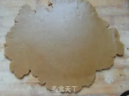 Make The red sugar cookie house step 6