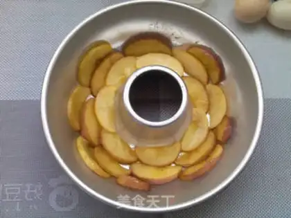 Make Inverted apple pound cake step 6