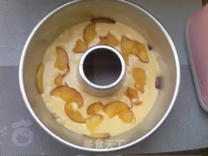 Make The red sugar cookie house step 14
