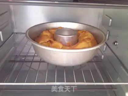Make Inverted apple pound cake step 14