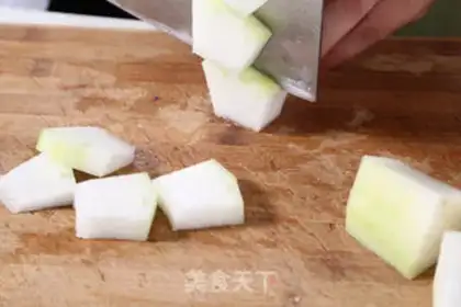 Make The fish cucumber step 0