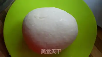 Make Squeaky horse hoof step 1