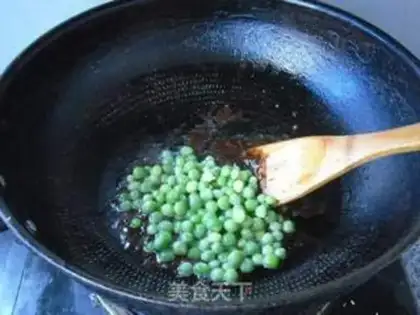 Make Soybean fried rice step 3