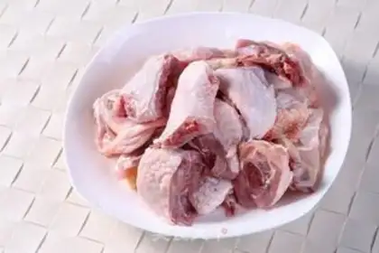 Make Old chicken stew step 0