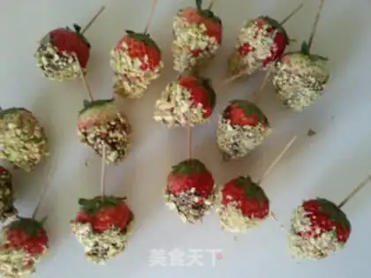 Make Chocolate strawberries and cedars step 4