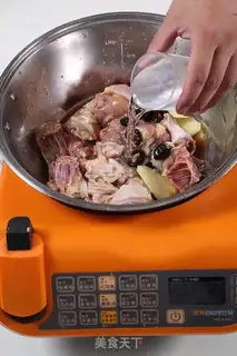 Make Old chicken stew step 2
