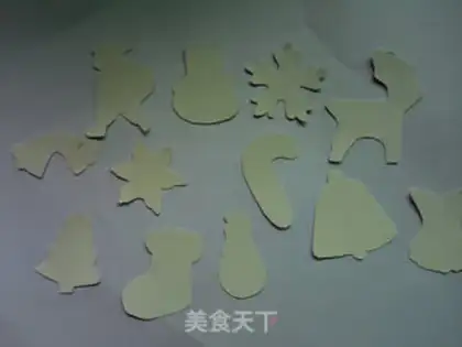 Make Christmas cookies step 1