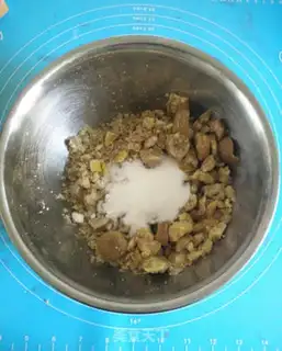 Make French dessert trunk cake step 10