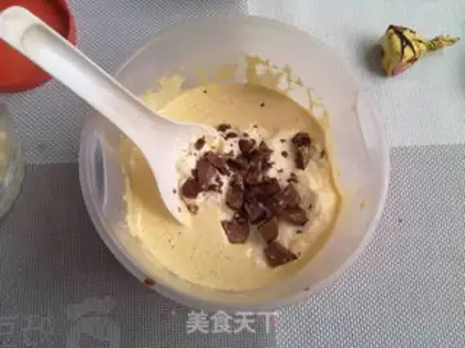 Make Chocolate ice cream cake step 9
